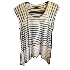 Like new! Striped cap sleeve shirt